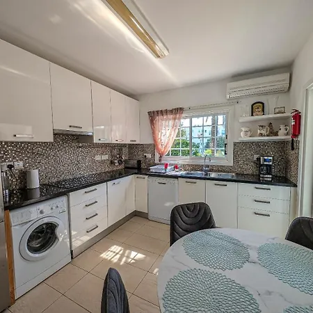 Fig Tree Bay Elena Villa Protaras