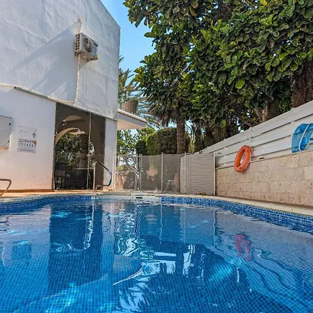 Fig Tree Bay Elena Villa