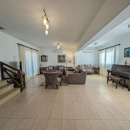 Fig Tree Bay Elena Villa