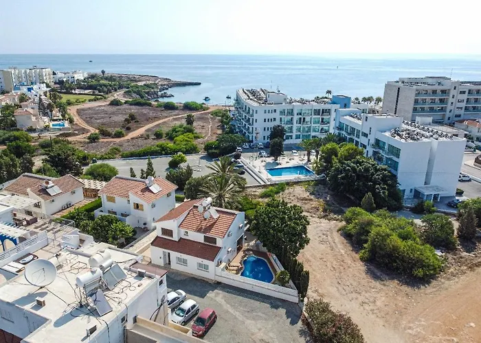 Villa Fig Tree Bay Elena