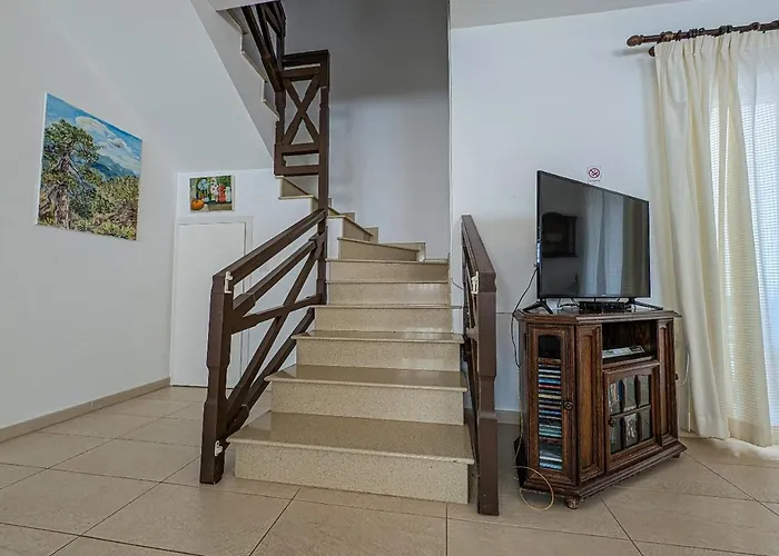 Fig Tree Bay Elena Villa