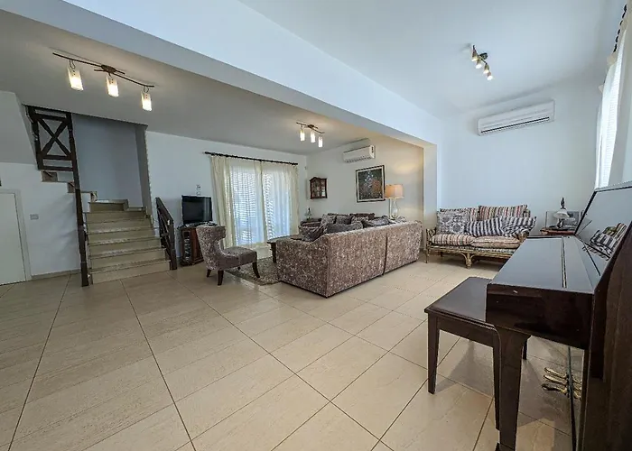 Fig Tree Bay Elena 프로타라스